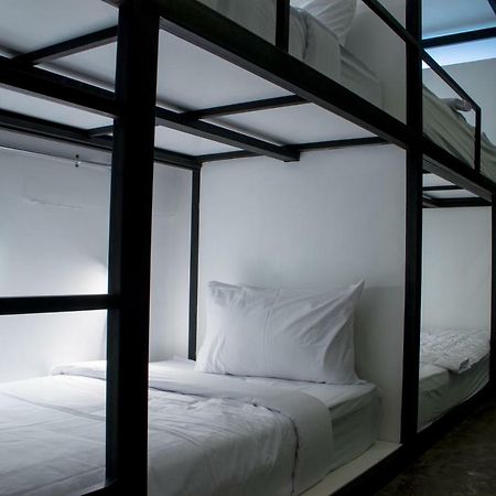 Plern Plern Bed And Bike Hotel Chiang Mai Bagian luar foto