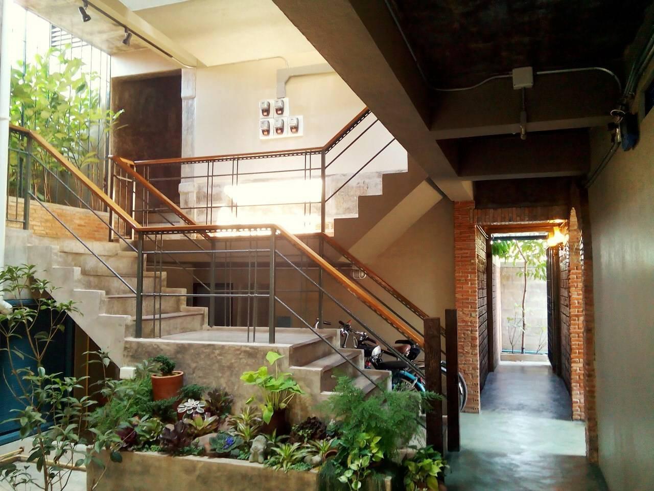 Plern Plern Bed And Bike Hotel Chiang Mai Bagian luar foto