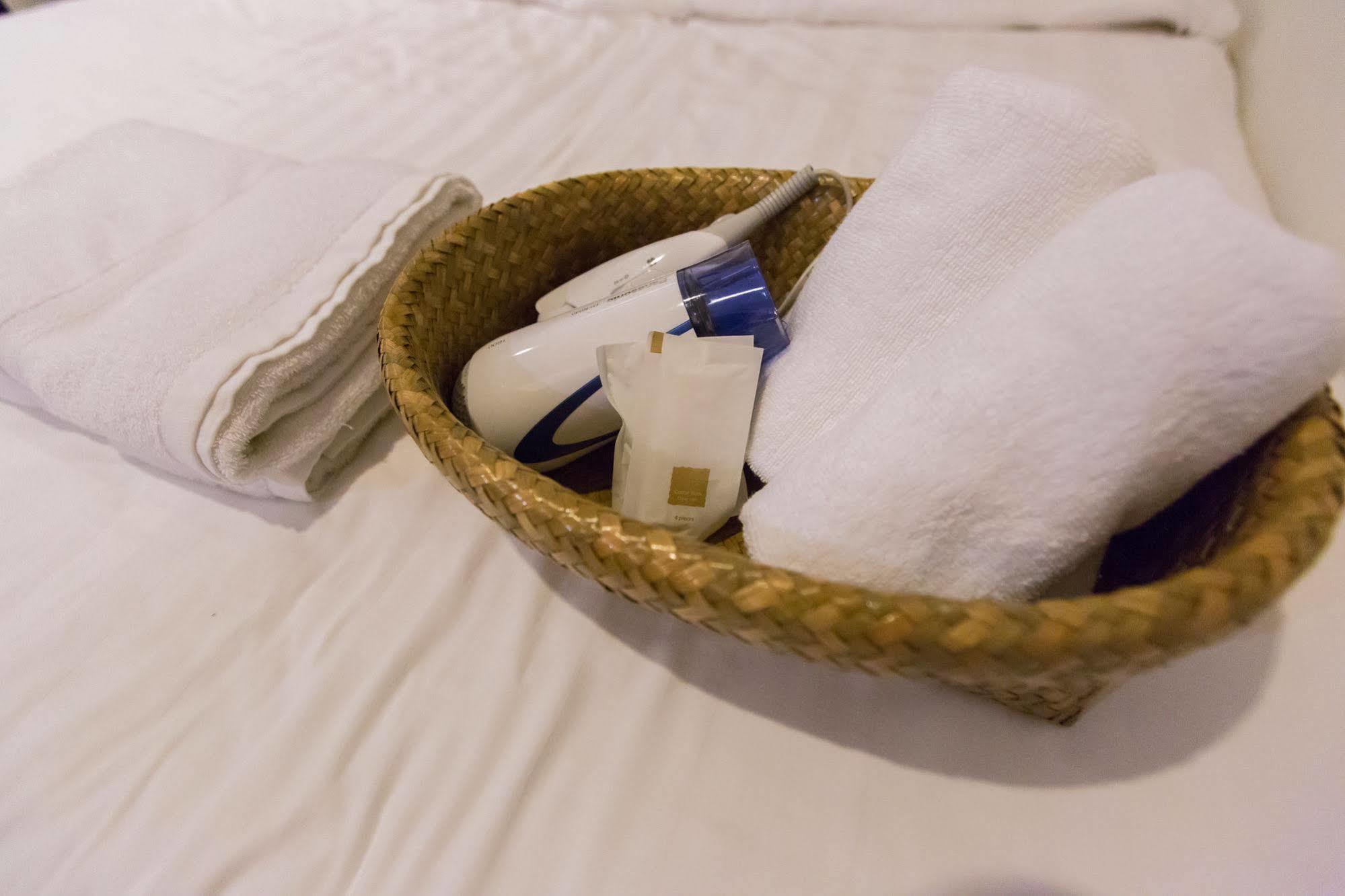 Plern Plern Bed And Bike Hotel Chiang Mai Bagian luar foto
